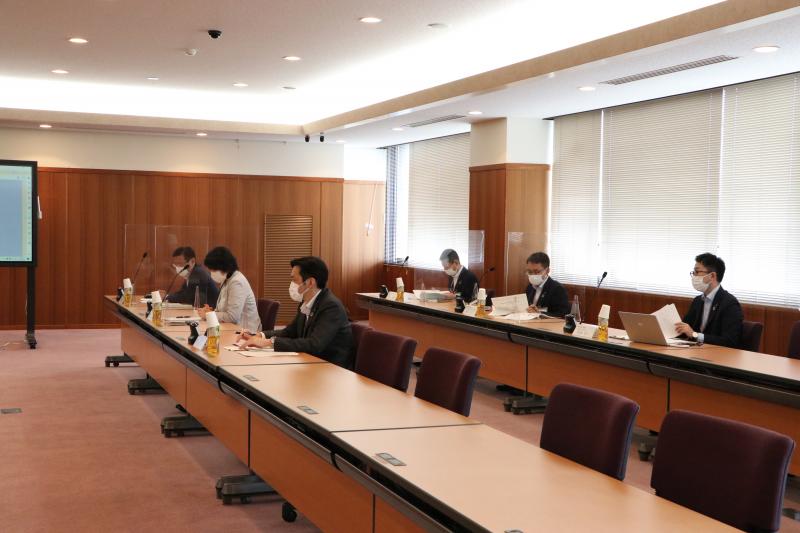 【岡山大学】「おかやま未来共創アライアンス」（岡山大学・中国銀行連携協定）理事レベル会合を開催しましたのサブ画像3_中国銀行側出席者