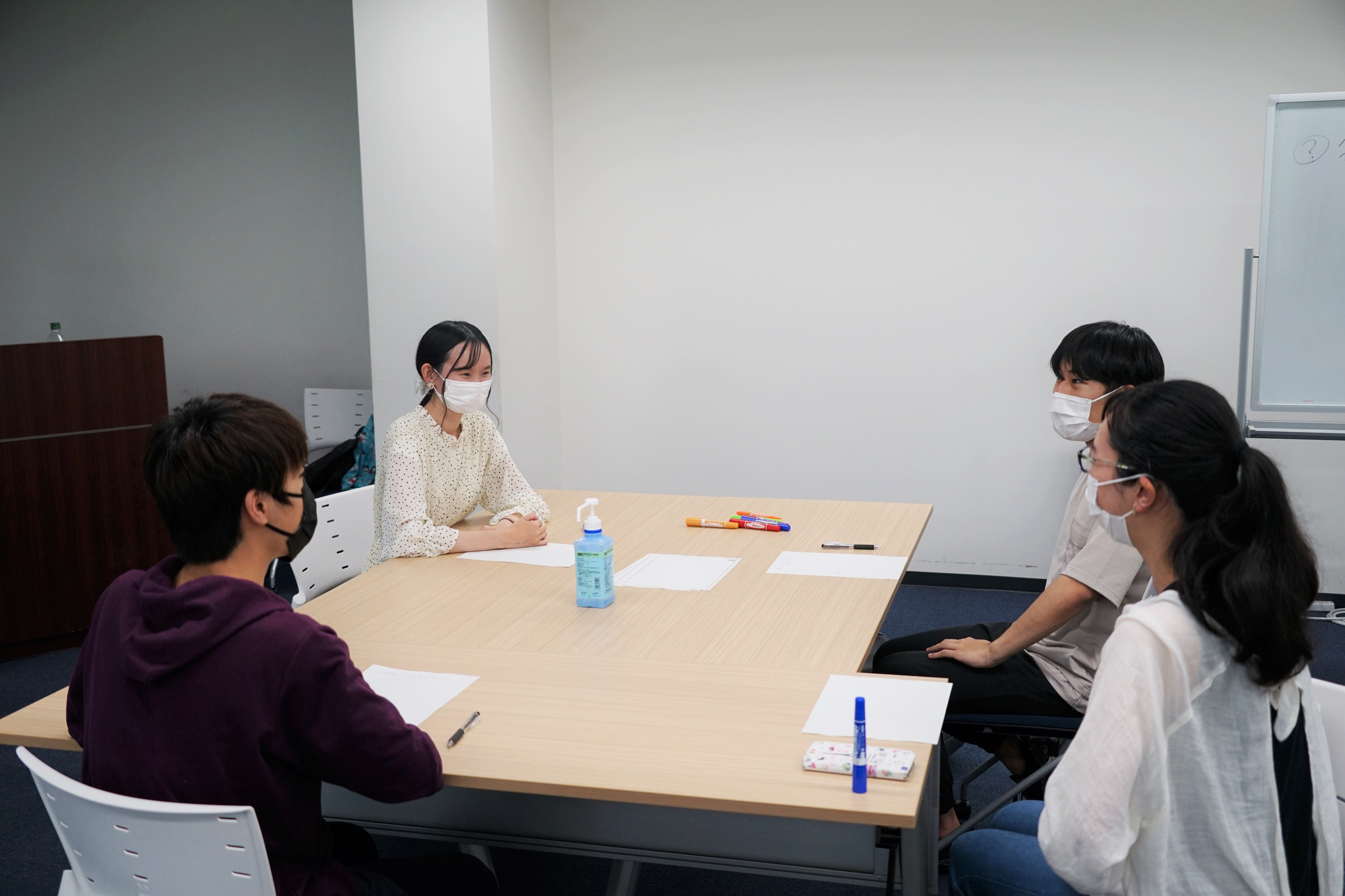【岡山大学】「ジェンダー平等」をテーマに語り、つながり、活動のきっかけをみつける！　のサブ画像2_議論を交わす学生たち