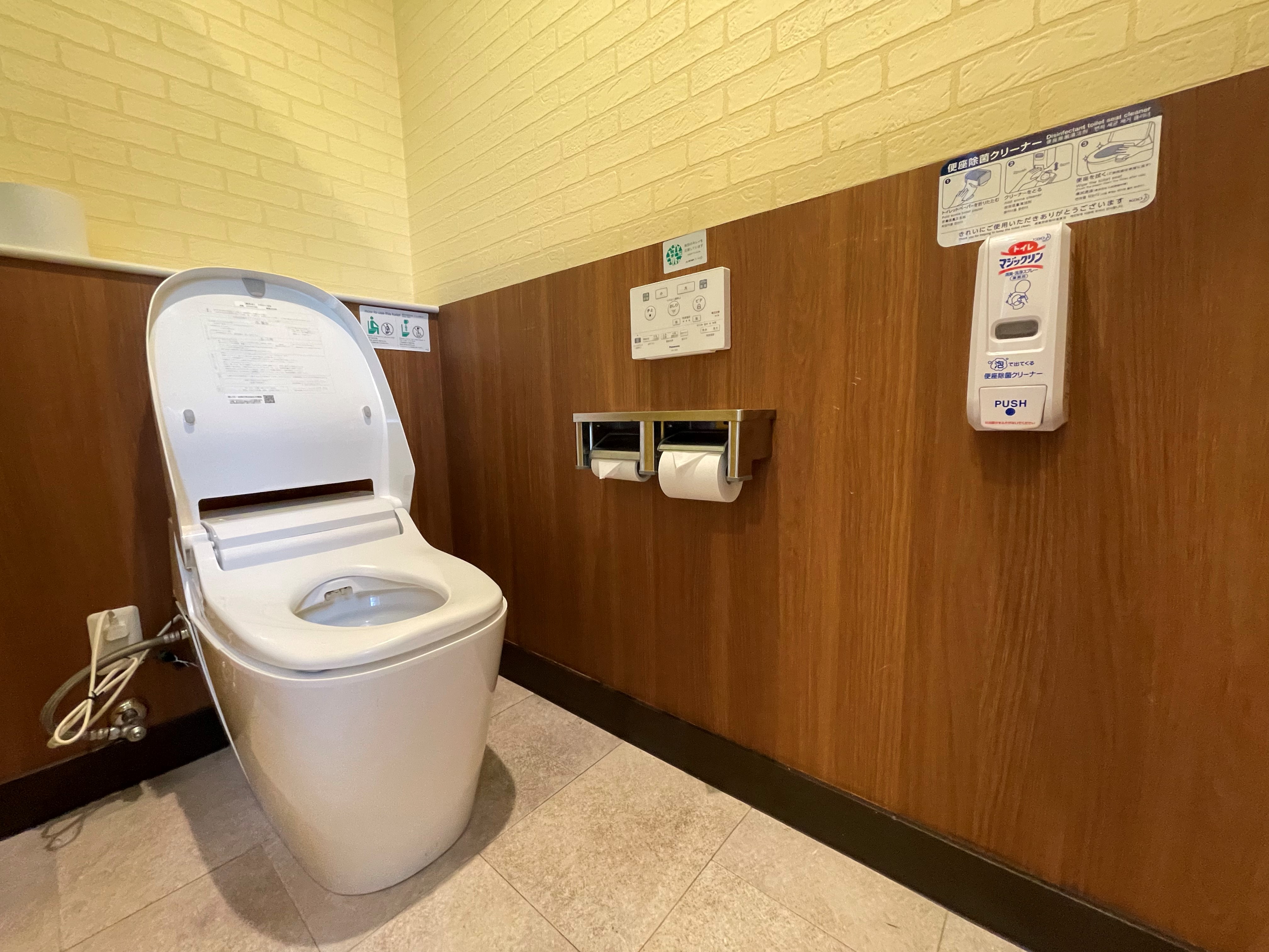 富士急行線、花王グループによる「トイレ衛生改善認証」を取得のサブ画像2