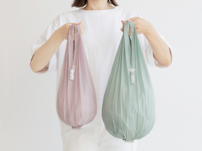 一気にたためるバッグ「シュパット」に、超コンパクトな『ミニマルバッグ』が新発売。のサブ画像8_サイズ比較