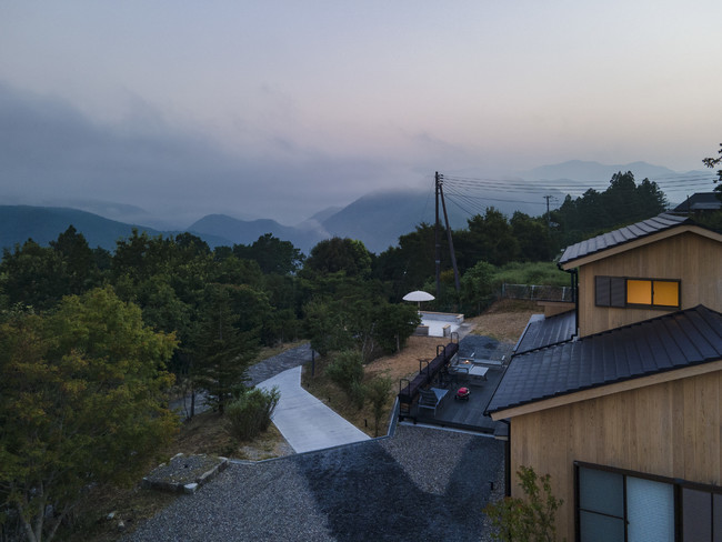 和歌山・熊野古道に、地方創生を理念とする町宿「SEN.RETREAT TAKAHARA」10月8日開業のサブ画像2