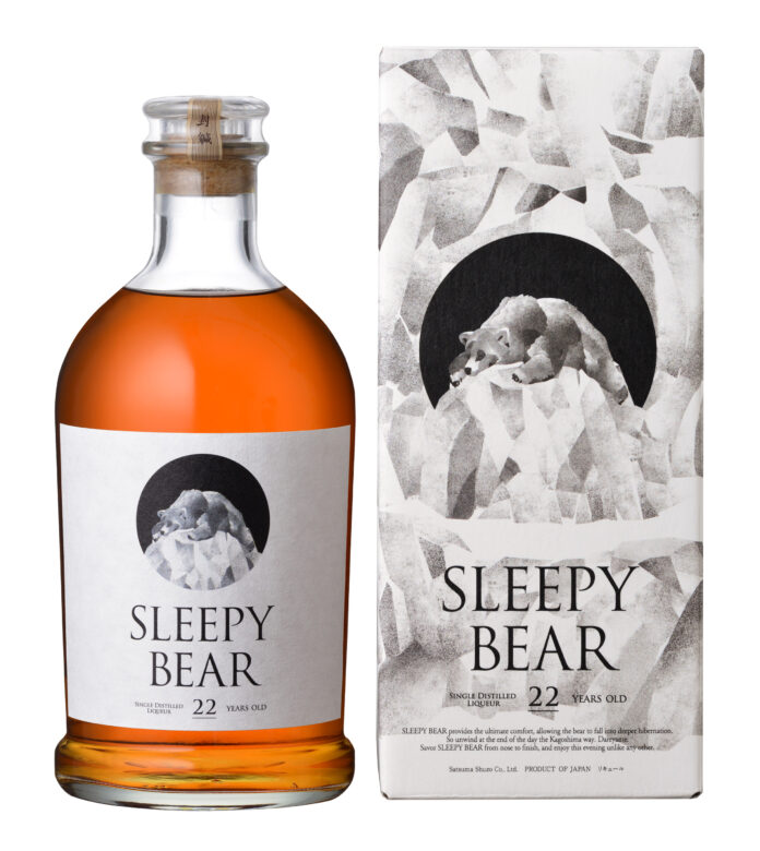 南国で熟成　樽貯蔵した本格芋焼酎ベースのリキュール　薩摩酒造　22年超長期熟成『SLEEPY BEAR』数量限定で新発売のメイン画像