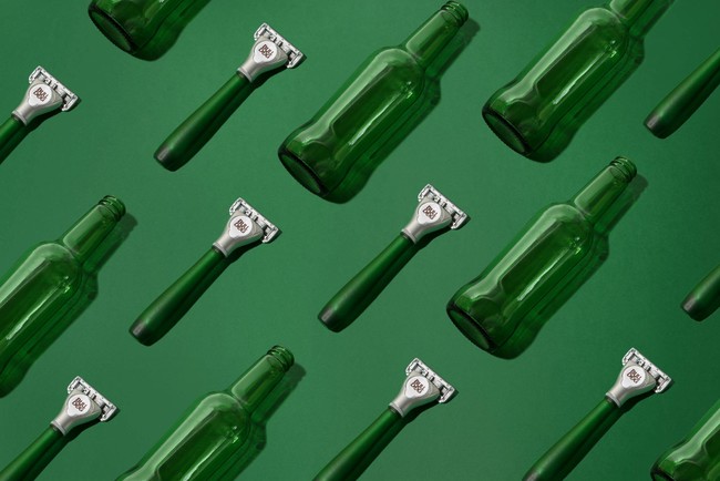 世界初（※1）ビールの空き瓶のリサイクルガラスをハンドル部分に70%以上使用したカミソリ　ブルドッグの「オリジナルグラスホルダー」が2021年度グッドデザイン賞を受賞のサブ画像3