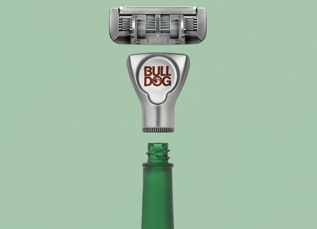世界初（※1）ビールの空き瓶のリサイクルガラスをハンドル部分に70%以上使用したカミソリ　ブルドッグの「オリジナルグラスホルダー」が2021年度グッドデザイン賞を受賞のサブ画像4