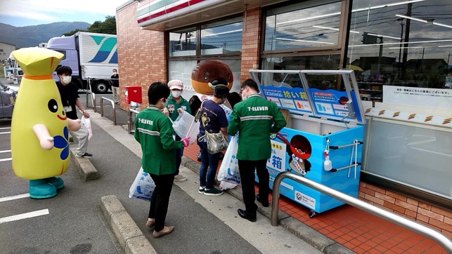 あの”拾い箱„が滋賀県内のセブン‐イレブンに初登場！「野洲のおっさん拾い箱」を2週間設置しました！のサブ画像4