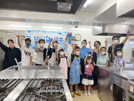 5組10名の親子が「アジ」と、「鯛」をさばいて料理！【日本さばける塾 in えひめ】を開催のメイン画像