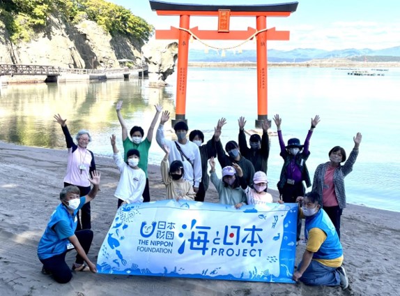 5家族9名が参加！「かもめ島マリンピング～海と日本PROJECT～」かもめ島の自然と海とのつながりを学ぶ学習イベント、【かもめ島研究員になろう！】を開催しました！のメイン画像