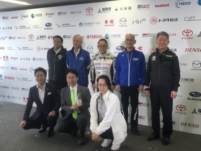 岡山スーパー耐久レースで次世代バイオディーゼル燃料「サステオ」使用のサブ画像2_記者会見の様子
