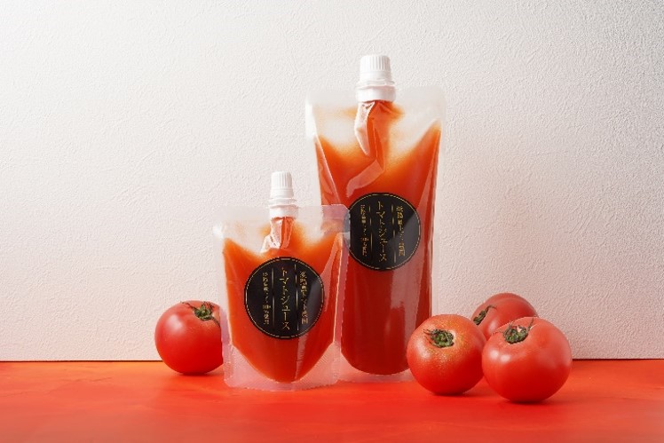 淡路ハイウェイオアシスの人気商品がパッケージリニューアル！自社農園産トマトを100％使用　丁度良いサイズも新登場「淡路島トマト農園のトマトジュース」2種のメイン画像