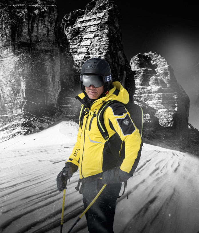 「エンポリオ アルマーニ EA7」リサイクル素材を使用したスキーウエアコレクションが初登場！のメイン画像