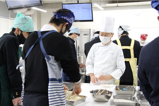 慶應義塾高等学校で5年目となるグリーンハウスグループ協育プログラム「“食と健康”講座」を実施のサブ画像1