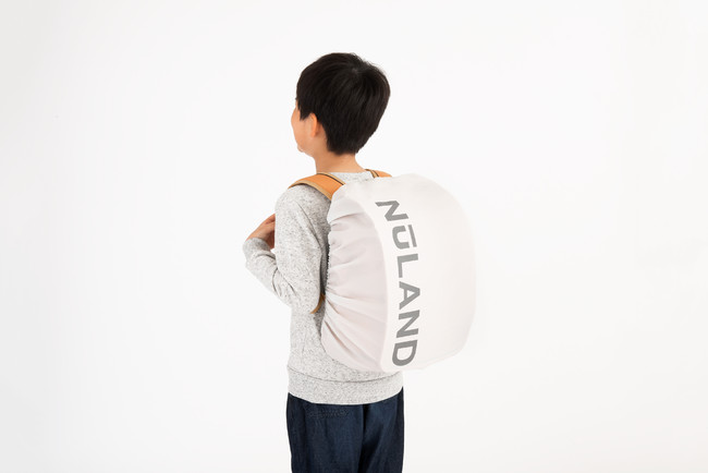 【12/13新発売エコレインカバー】『NuLAND』購入者限定のエコレインカバーを発売！雨の日もおしゃれに♪のサブ画像3_縫い目のないデザインで全体をすっぽりと包み込みます