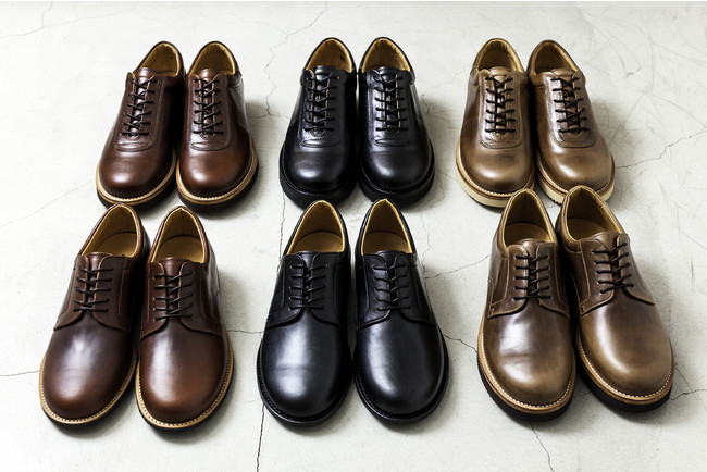 製靴工場のクラフトマンの熱意で実現。「ブルーオーバー」スペシャルオーダーイベントを開催。のサブ画像13_左からレッドブラウン、ブラック、ナッツ