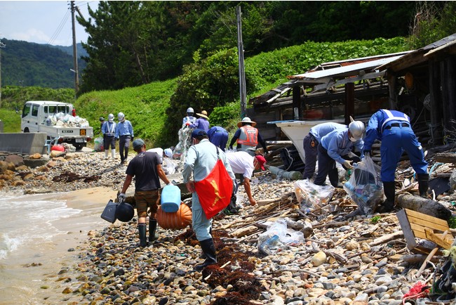 県民、行政、企業が連携し、山口県の海岸に漂着した海洋プラスチックごみを買い物かごにアップサイクル（山口県、丸久、ニッスイ、テラサイクル）のサブ画像12
