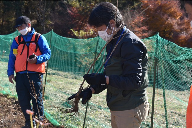 【開催レポート】自然豊かな里山「飯能・西武の森」で森づくりの植樹体験と環境教育イベントを実施しましたのサブ画像6