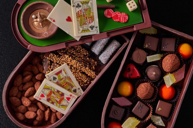 “食べられる”カジノや新フレーバーのボンボンショコラ「バレンタインデー コレクション 2022」2022年1月15日（土）10:00より予約受付開始のメイン画像