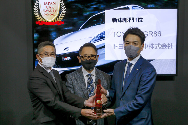 東京オートサロンにてJAPAN CAR AWARDS授賞式を開催しましたのメイン画像