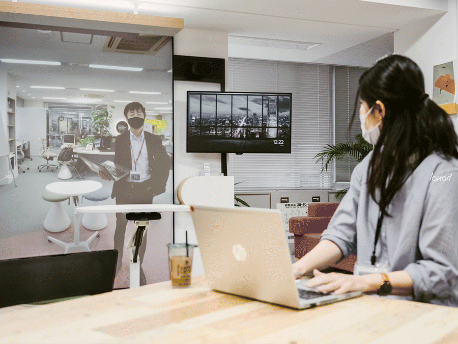 「在宅か出社か」働き方の混迷時代にオフィスを再定義する。tonariが4.5億円のプレシリーズAを調達のサブ画像1_株式会社フロンティアコンサルティングに導入されているtonari