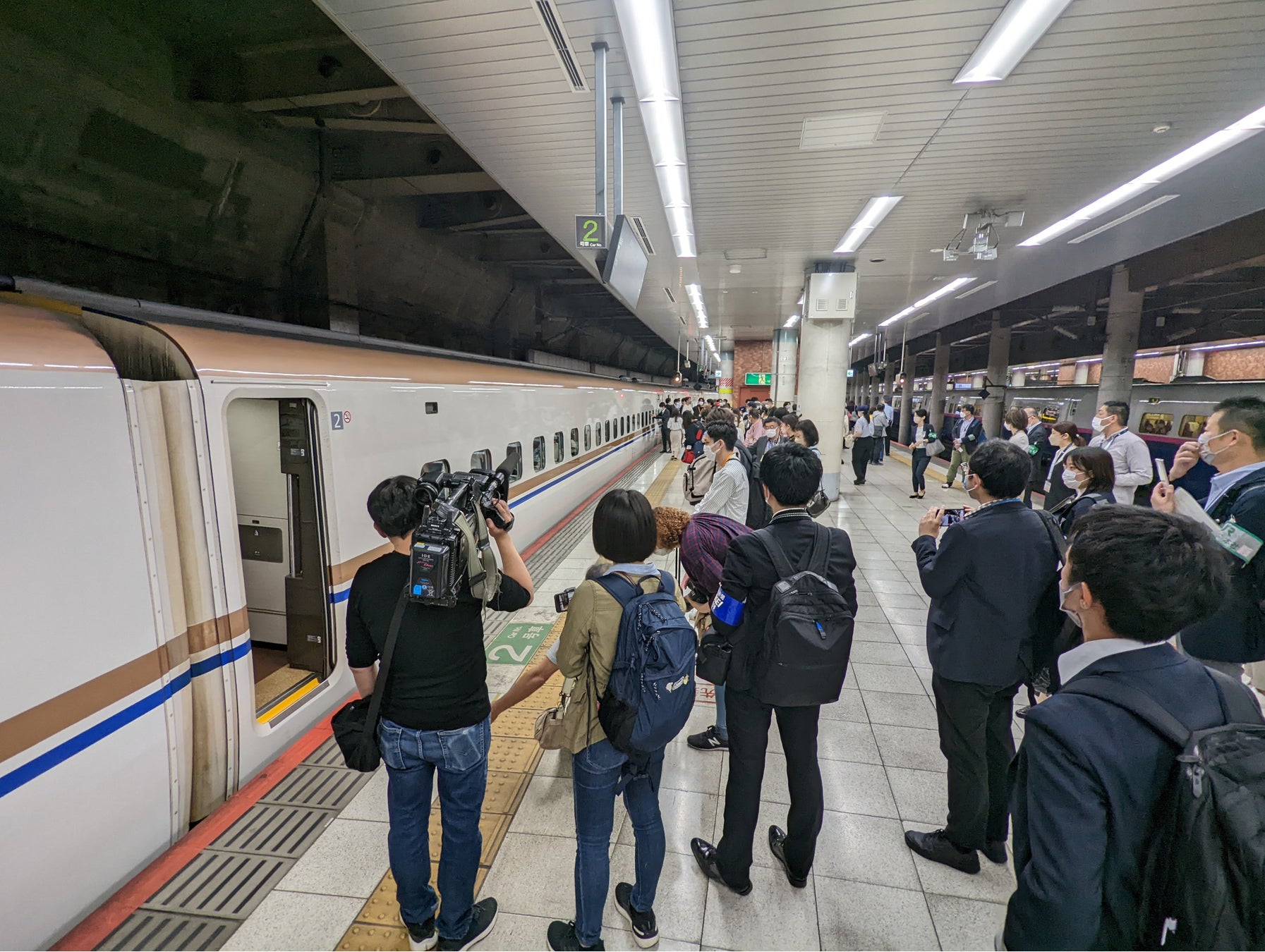 日本初ペット専用新幹線の実証実験結果レポート公開。乗客満足度は77%で運用中は粉塵・ニオイの計測も実施のサブ画像3