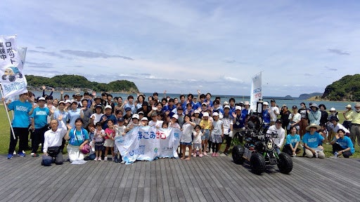 約200人が参加！学生と地元住民がロボットを使って日本海に面する海岸のごみ拾いを実施「海ごみゼロ！ロボットビーチクリーン」を開催しました！のサブ画像1