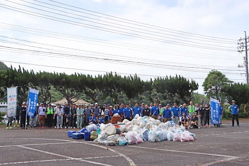 約1,000人が参加！海ごみゼロ維新プロジェクト～山口の美しい海を守ろう！～「長門市海岸清掃の日」を開催しました！のサブ画像1