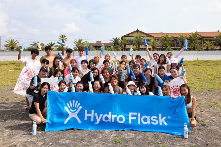 【ビーチクリーンで海を綺麗に】総勢約60名が参加！Z世代団体・NAMIMATI(ナミマチ)主催のイベントを、Hydro Flask®がサポートしました。のメイン画像