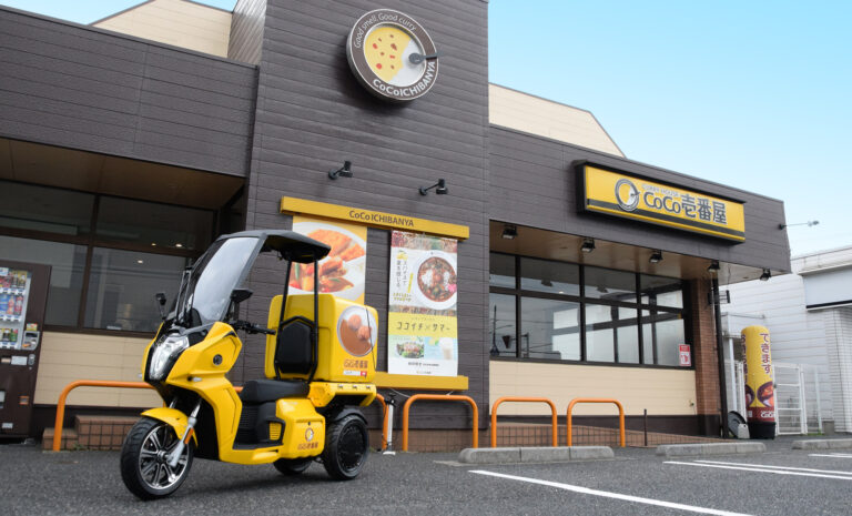 カレーハウスCoCo壱番屋 川口領家中央通り店に、電動3輪バイク「AAカーゴ」を初めて納入のメイン画像