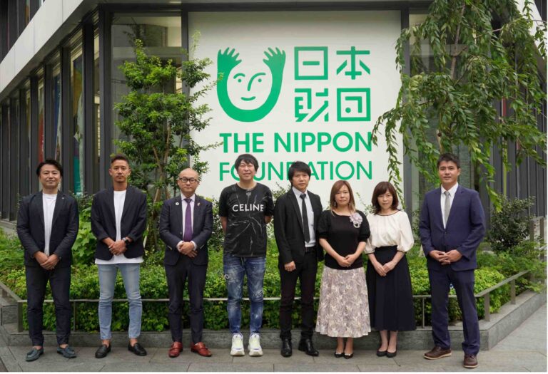 「中小企業からニッポンを元気にプロジェクト」参画企業の方々と日本財団にて寄付贈呈式を実施のメイン画像