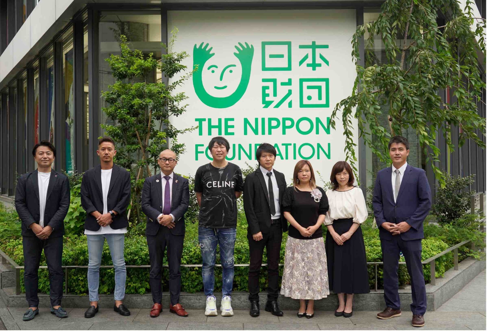 「中小企業からニッポンを元気にプロジェクト」参画企業の方々と日本財団にて寄付贈呈式を実施のサブ画像1
