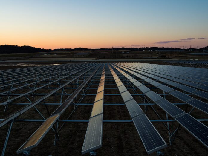 【カナダグースジャパン】太陽光発電への投資をスタートのメイン画像