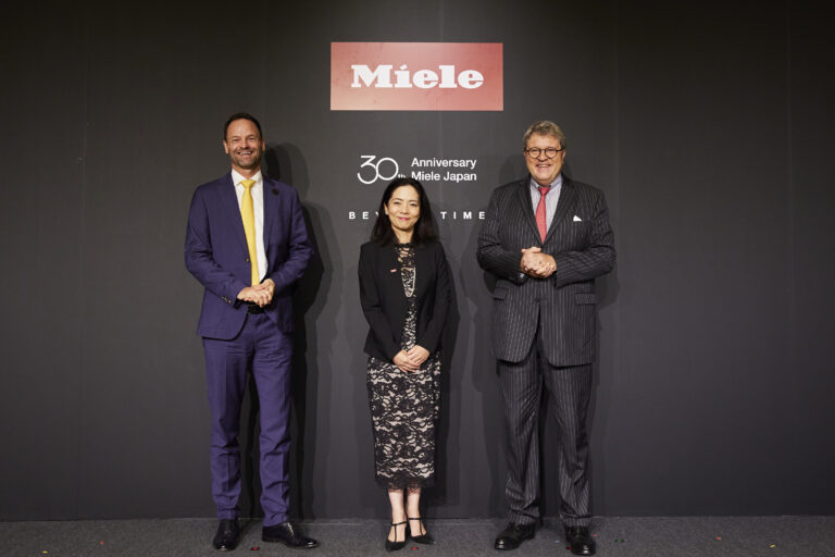Miele創業家が日本市場やサステナビリティについて語る「ミーレ・ジャパン」30周年記念 創業家来日プレスギャザリングのメイン画像