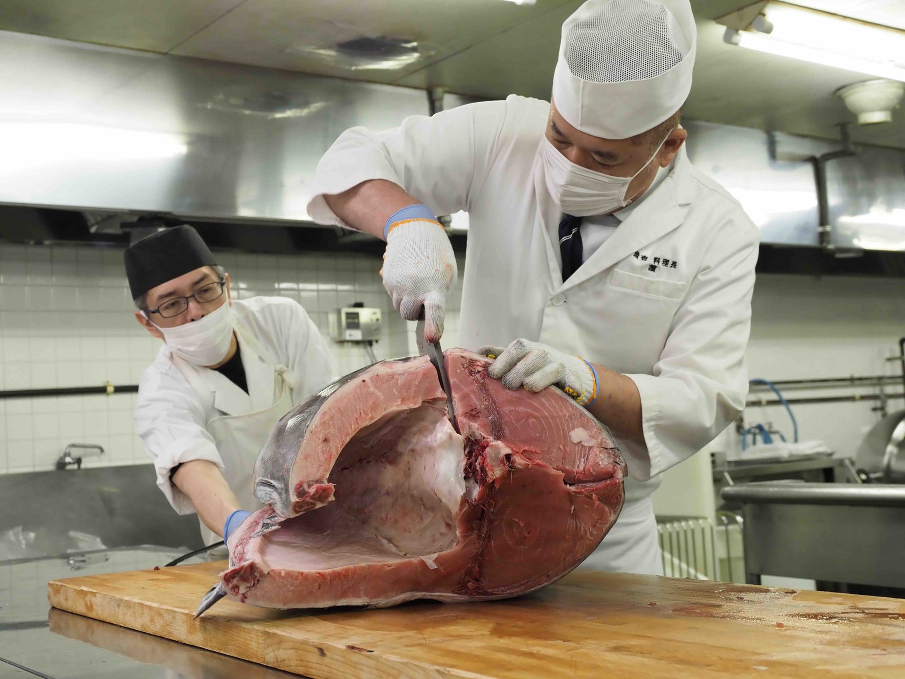 ハウステンボスが毎月第二土曜日限定で長崎産本マグロを使った限定メニューの提供をスタート｜Huis ten bosch Gourmet Times のサブ画像2