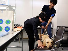 開始から２０年で盲導犬募金は累計７億円を突破／２２年秋の盲導犬キャンペーン開催のサブ画像2_過去に開催した従業員向けセミナーの様子