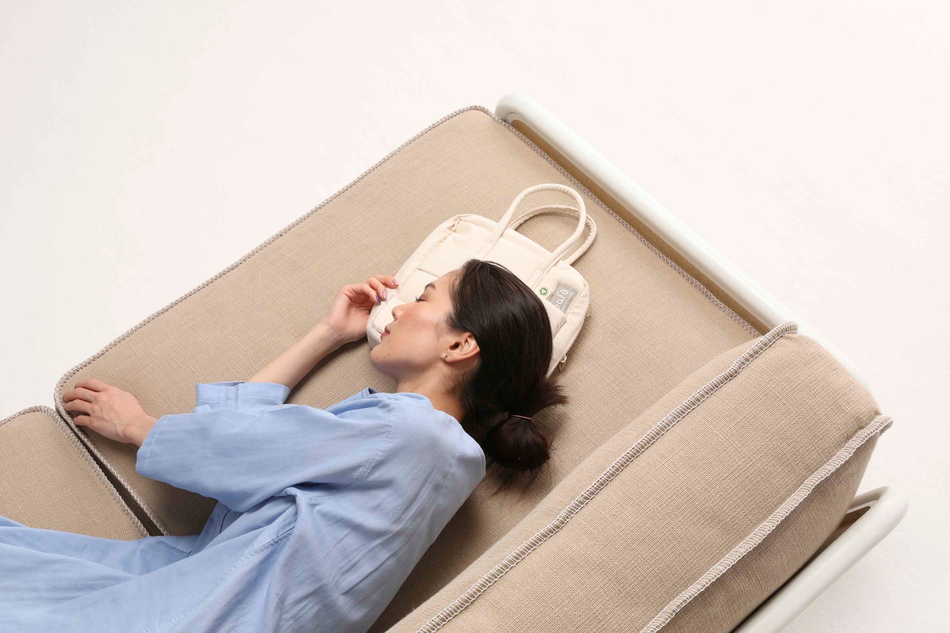 サステナブルなモノづくりをカタチにする、オーガニック寝具ブランド「SaFo（サフォ）」は、世界最大級のインテリア・デザイン見本市「Maison&Objet（メゾン・エ・オブジェ）」に出展いたします。のサブ画像8_オーガニックフトンバッグ