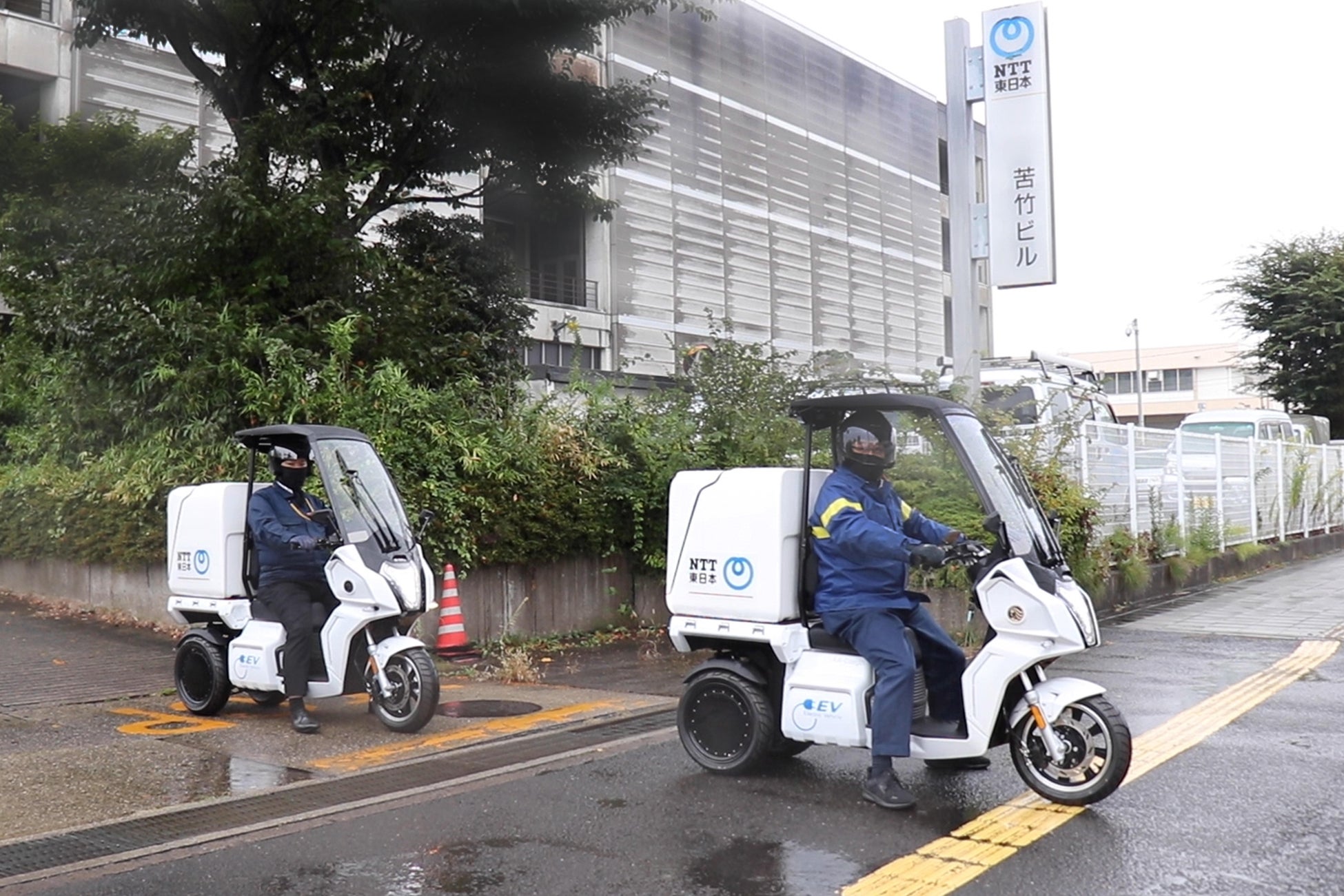 NTT東日本に、電動3輪バイク「AAカーゴ」を初めて納入のサブ画像5