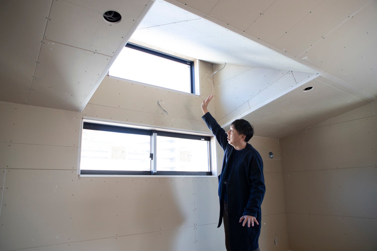 LEED認証取得の賃貸住宅「鈴森village」、埼玉県和光市に誕生のサブ画像3_北側の屋根にはドーマー（屋根窓）を設けてあり、明るい光が室内に注ぐ
