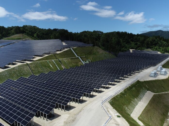 ヴィーナ・エナジー、青森2太陽光発電所（25MW）の商業運転を開始のメイン画像