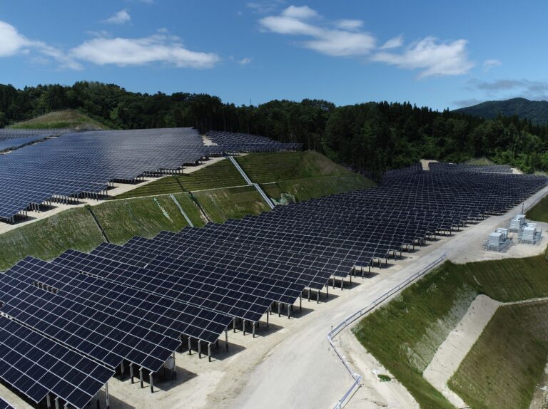 ヴィーナ・エナジー、青森2太陽光発電所（25MW）の商業運転を開始のメイン画像