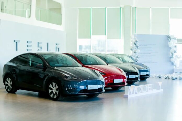 テスラ モデルYが欧州新車市場で初めて販売首位に立つのメイン画像