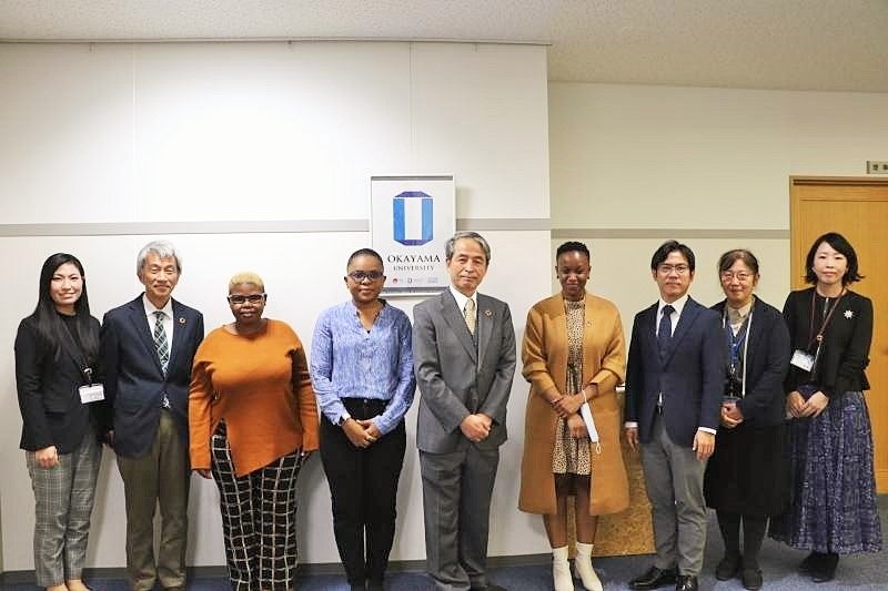 【岡山大学】国連貿易開発会議（UNCTAD）短期プログラム若手女性研究者ら第2陣が岡山大学に来学しました のサブ画像4_集合写真