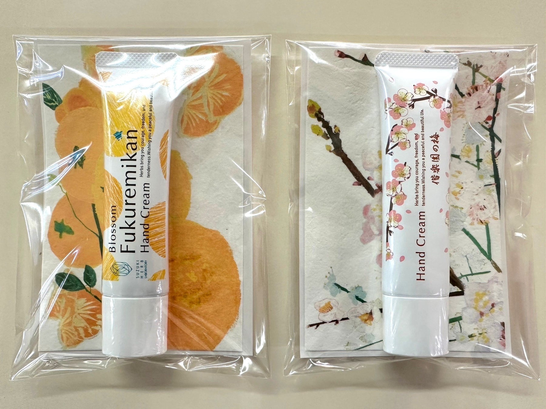 茨城特産品の香りでハンドケア　11/16から茨城県内の郵便局でハンドクリームとエコな絵はがきをセット販売のサブ画像1_ギフトとしても好評　ハンドクリームと絵はがきセット