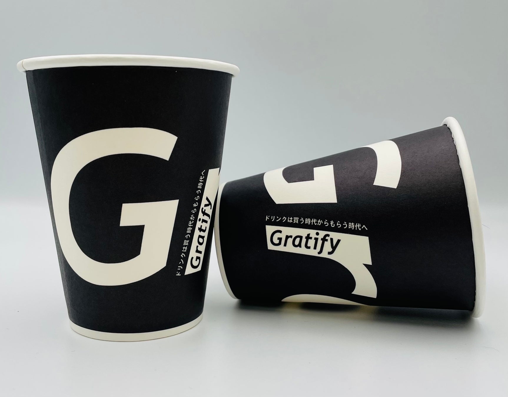Gratify(グラティファイ)が最高級食パンショップ「ふじ森」にて集客ツールとして導入開始のサブ画像2_紙コップによる企業、サービスの訴求