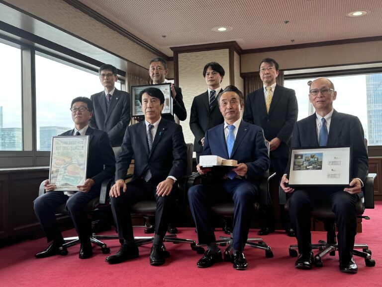 喜連川社会復帰促進センターにおけるＳＤＧｓ達成に向けた取組に関する法務大臣訪問についてのメイン画像