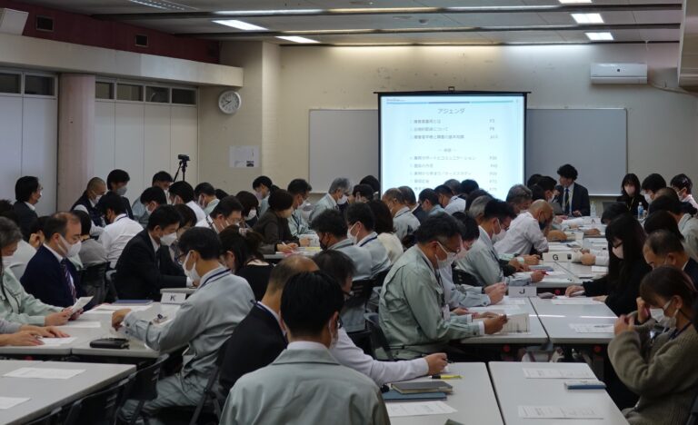 160名を超える管理職が参加！大阪府枚方市役所職員に実施した研修レポートのメイン画像