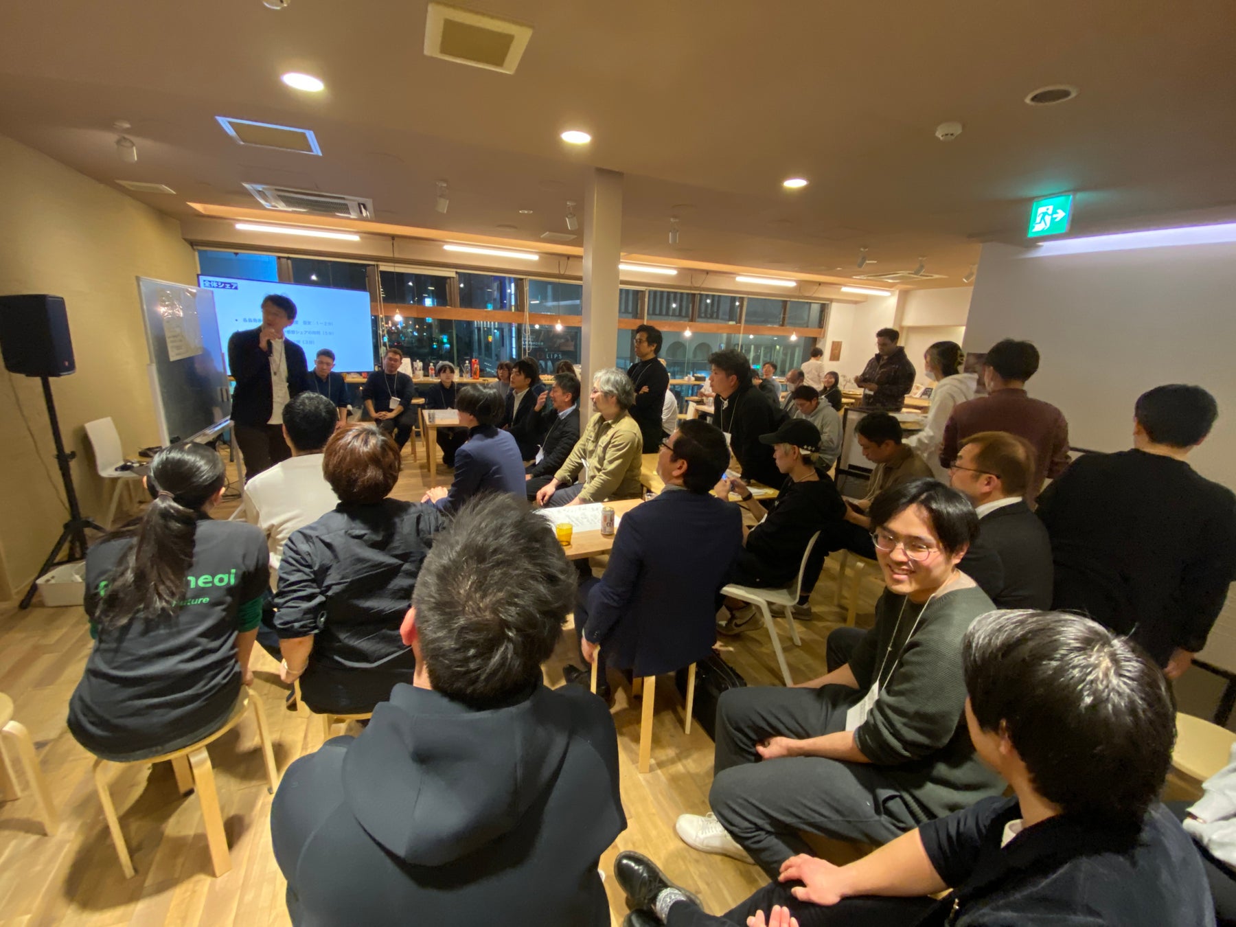 【開催レポート】これからの食産業を考える勉強会・交流会を札幌大通の「bokashi」で開催のサブ画像7_これからの食についての座談内容を共有している様子。