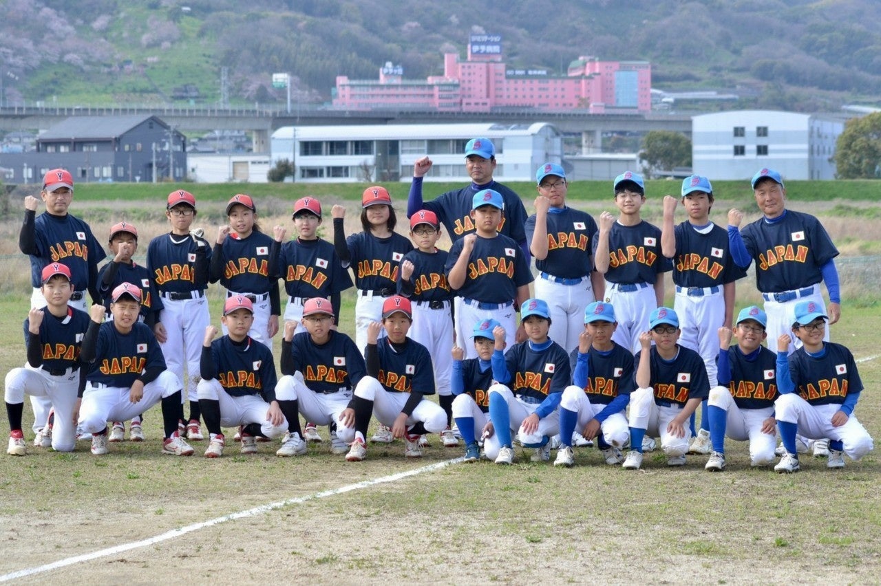 愛媛県松山市の少年野球チームにオリジナル野球Tシャツ70枚を寄贈【キスケ株式会社】のサブ画像1