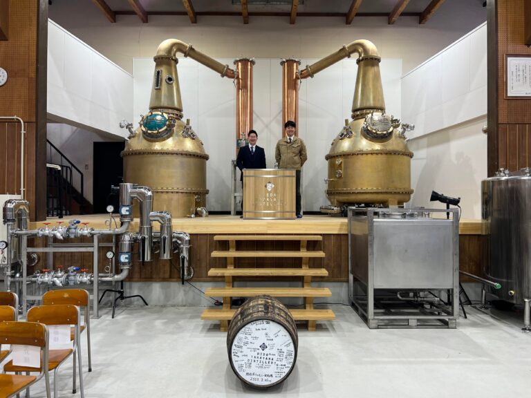 高岡銅器鋳造製蒸留器「ZEMON（ゼモン）」が飛騨高山蒸溜所に導入のメイン画像