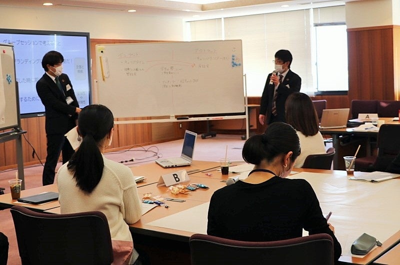 【岡山大学】インナーブランディングをメインテーマに令和4年度「岡山大学未来懇談会」を開催しましたのサブ画像4_発表の様子