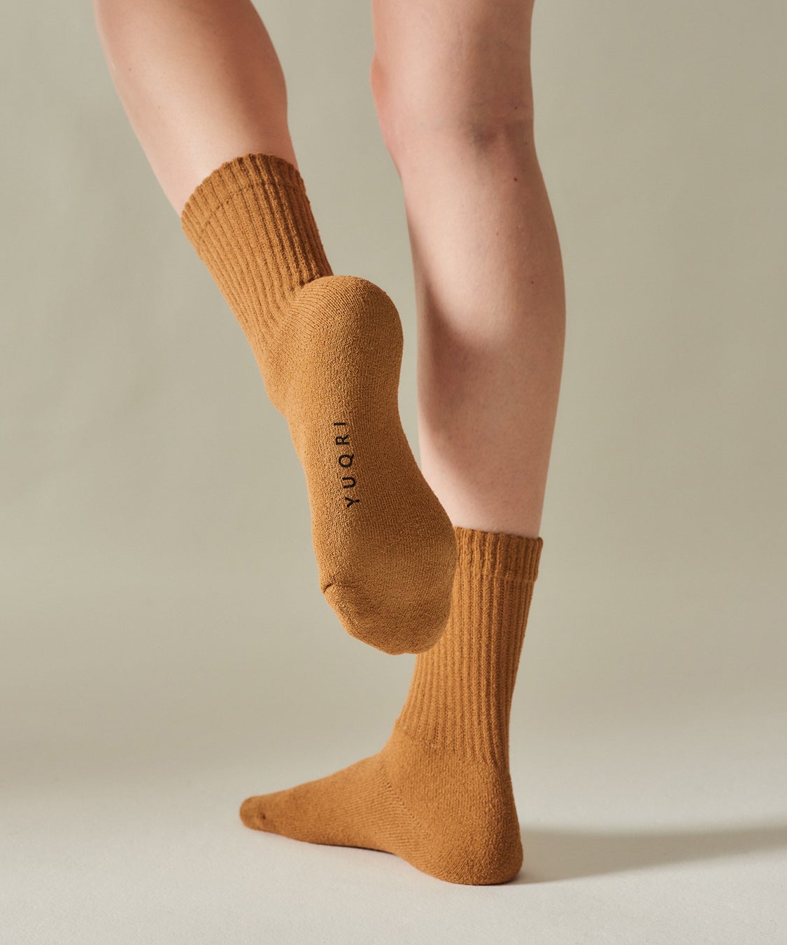 極上の履き心地と高次元の抗菌防臭・消臭・制菌を配合するソックスブランド「YUQRI(ユクリ)」から新作がリリース。希少な編機を使用し、ひとつひとつ丁寧に仕上げたジャパンメイドの靴下４型を発売。のサブ画像15