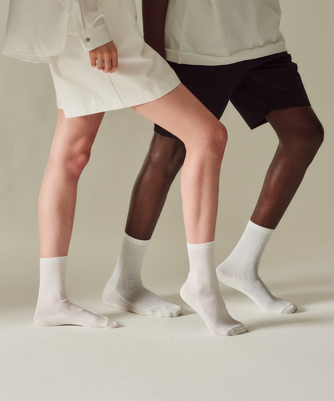 極上の履き心地と高次元の抗菌防臭・消臭・制菌を配合するソックスブランド「YUQRI(ユクリ)」から新作がリリース。希少な編機を使用し、ひとつひとつ丁寧に仕上げたジャパンメイドの靴下４型を発売。のサブ画像17